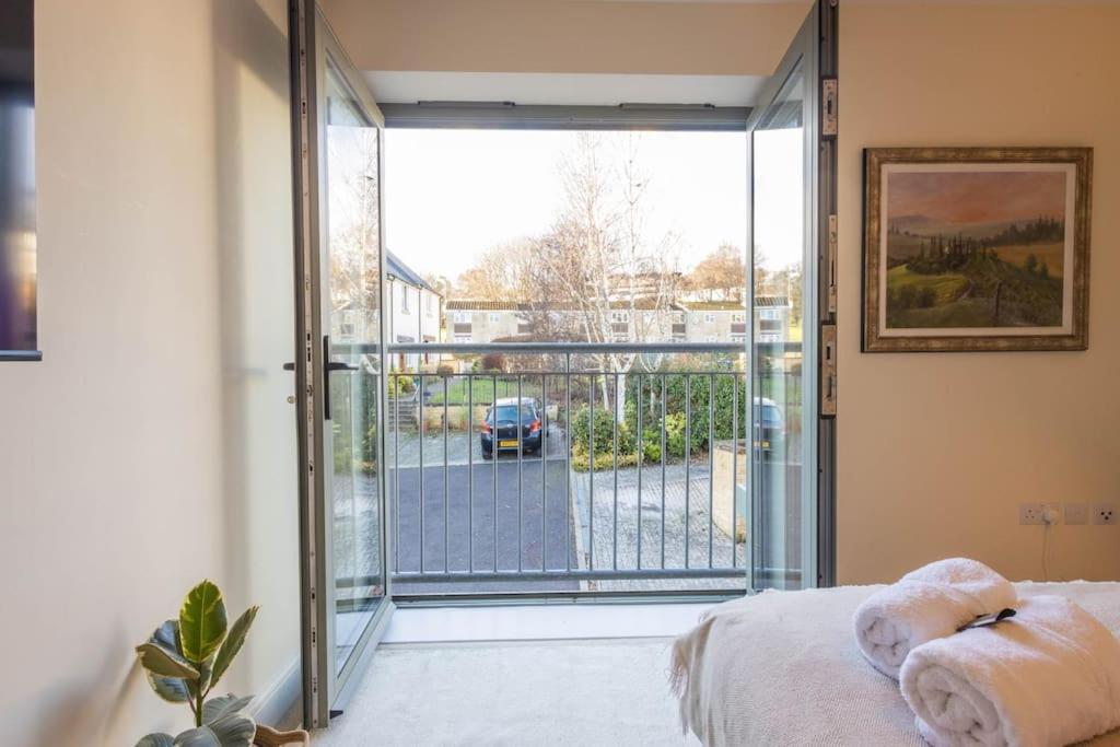 The Wellness Lodge- Gym, Table Tennis, Cinema, Parking And More! Bath Exteriér fotografie