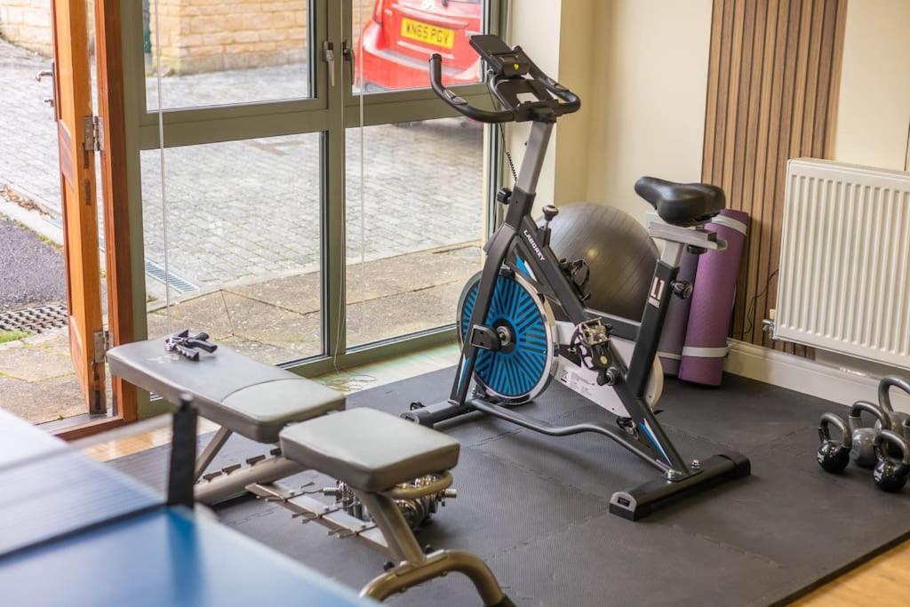 The Wellness Lodge- Gym, Table Tennis, Cinema, Parking And More! Bath Exteriér fotografie