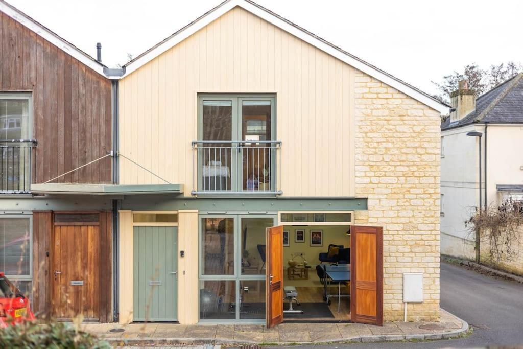 The Wellness Lodge- Gym, Table Tennis, Cinema, Parking And More! Bath Exteriér fotografie